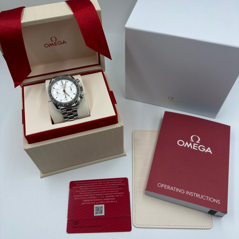 Speedmaster 38 Silver Dial