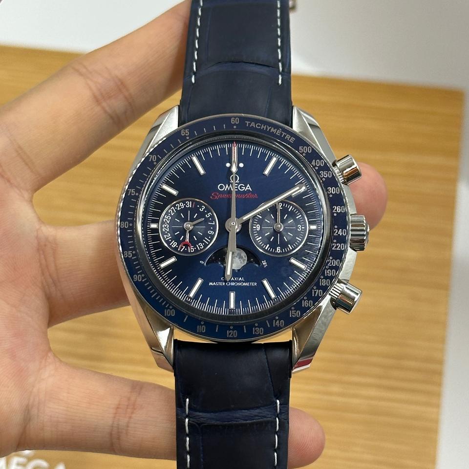 Speedmaster Moonphase Blue Dial