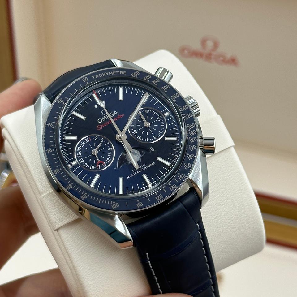 Speedmaster Moonphase Blue Dial