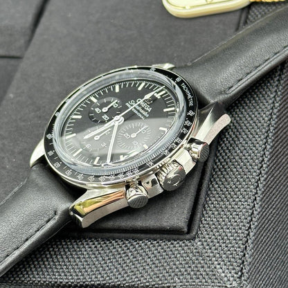 Speedmaster Moonwatch Sapphire Leather Strap