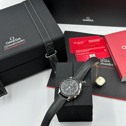 Speedmaster Moonwatch Sapphire Leather Strap