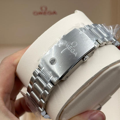 Speedmaster Moonphase Black Dial