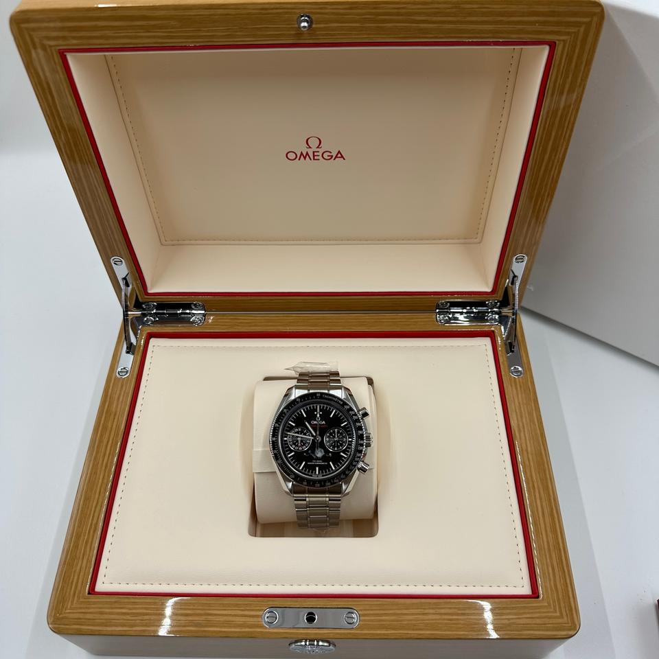 Speedmaster Moonphase Black Dial