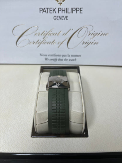 Aquanaut White Gold Green Dial 5968G-010