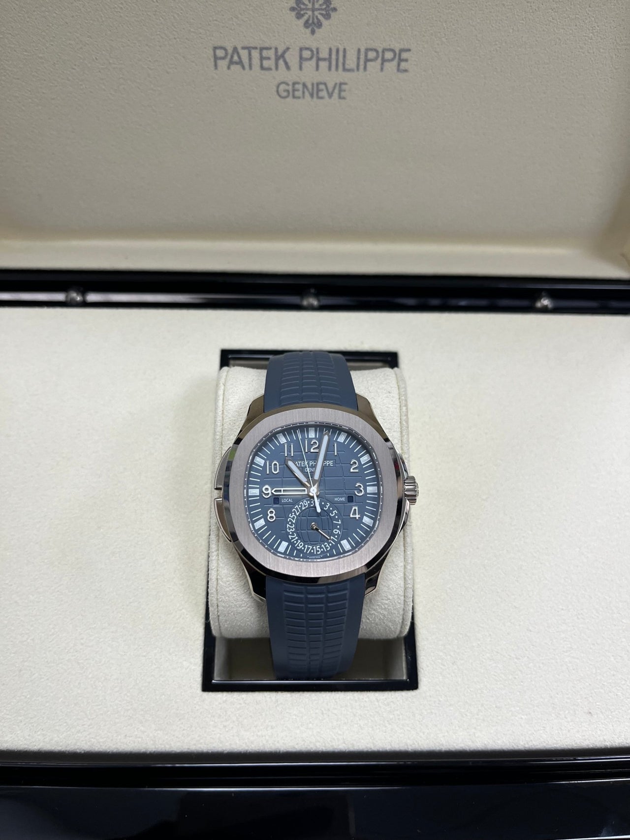Aquanaut Travel Time White Gold 5164G-001