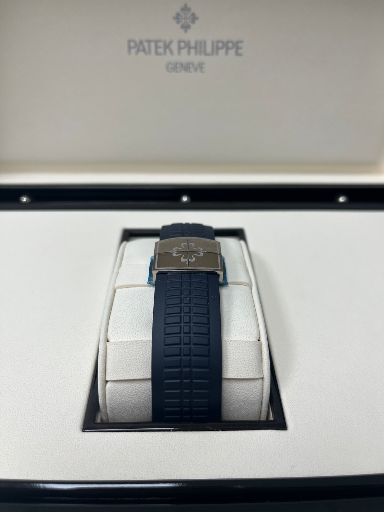 Aquanaut White Gold Blue Dial 5168G-001