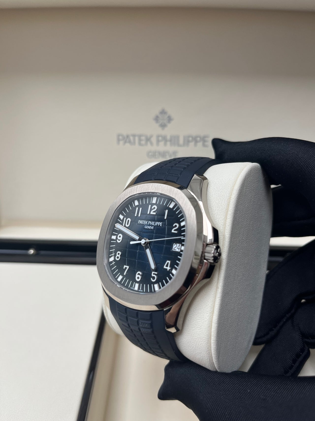 Aquanaut White Gold Blue Dial 5168G-001