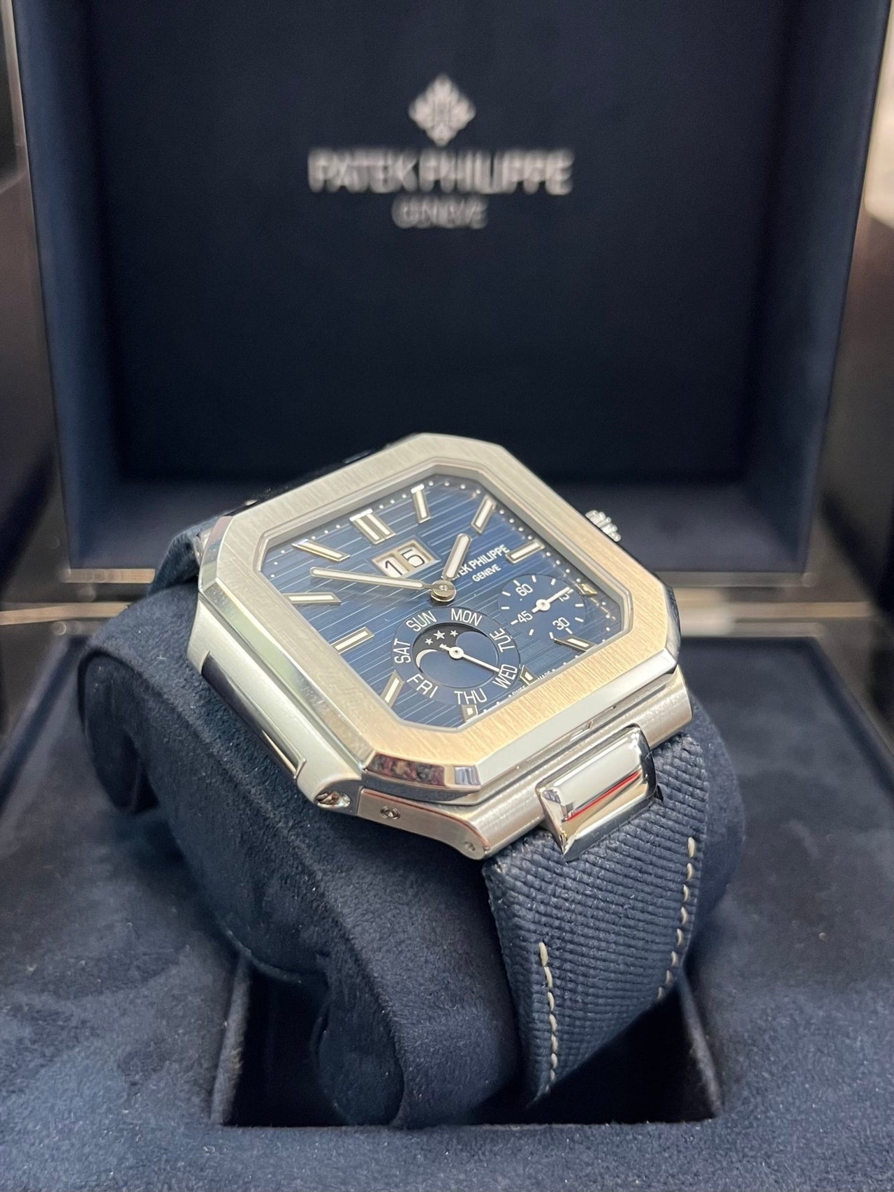 Cubitus Platinum Blue Dial 5822P-001