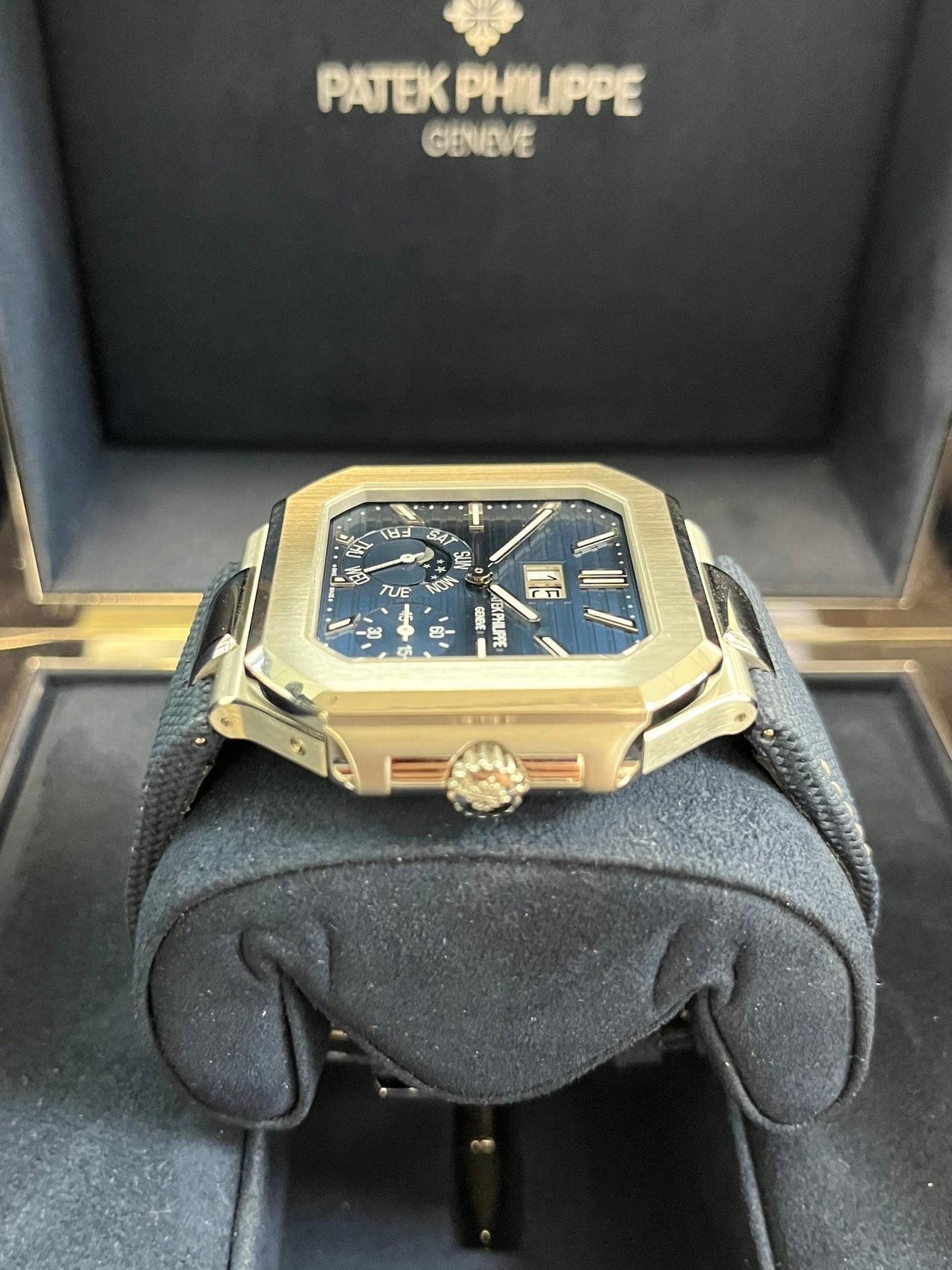 Cubitus Platinum Blue Dial 5822P-001
