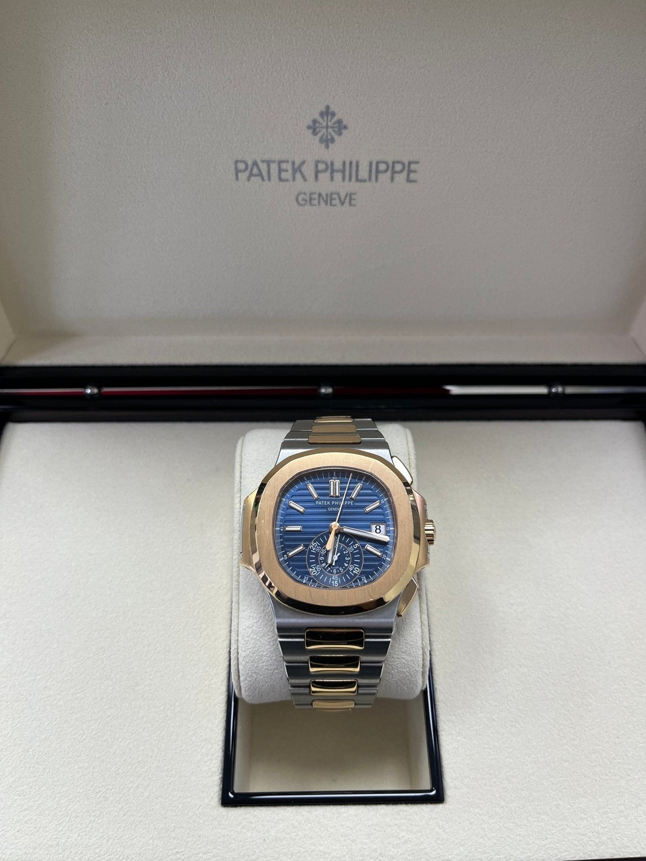 Nautilus Chronograph Two-Tone 5980/1AR-001