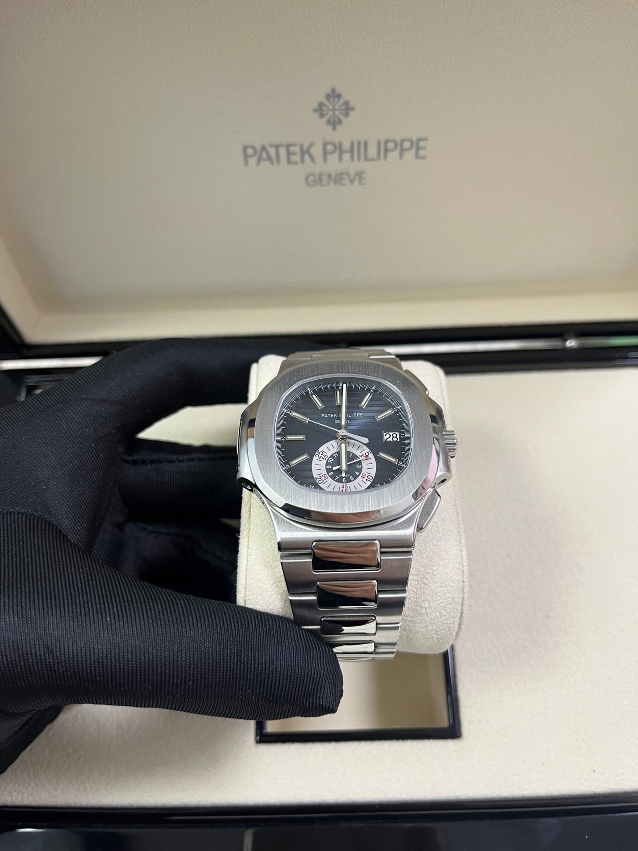 Nautilus Chronograph 5980/1A-001