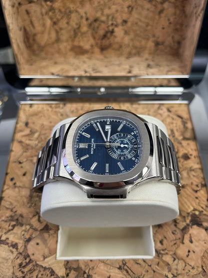 Nautilus Chronograph 44mm White Gold 5976/1G-001