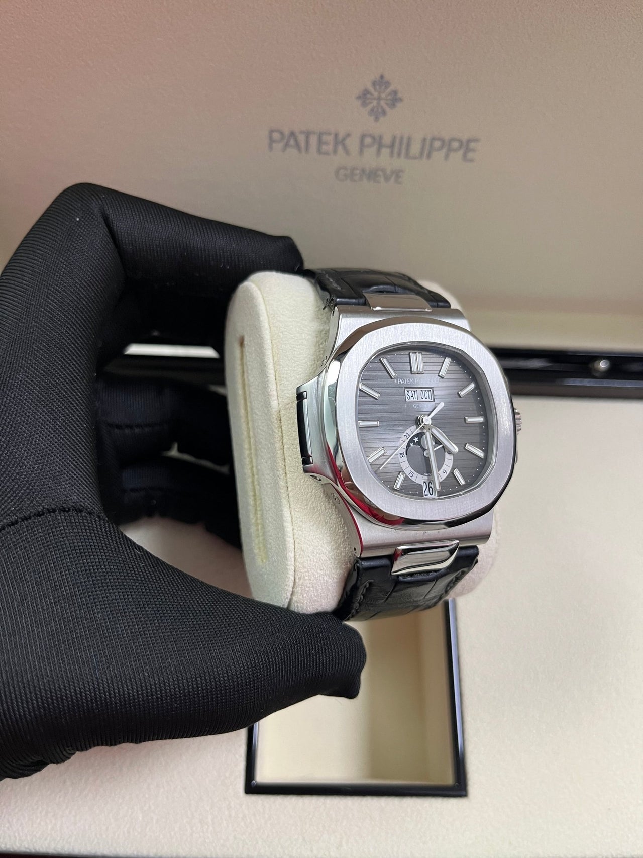 Nautilus Annual Calendar 5726A-001 Leather Strap