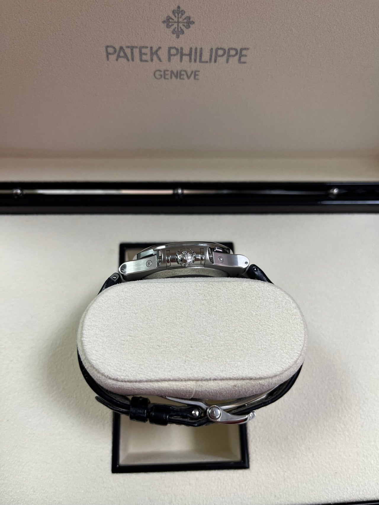 Nautilus Annual Calendar 5726A-001 Leather Strap