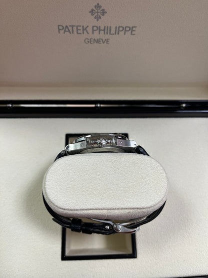 Nautilus Annual Calendar 5726A-001 Leather Strap