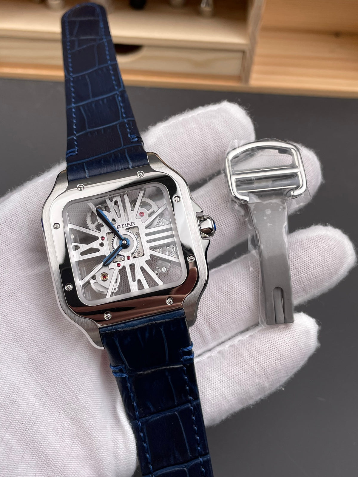 Santos-Dumont Skeleton Blue Strap