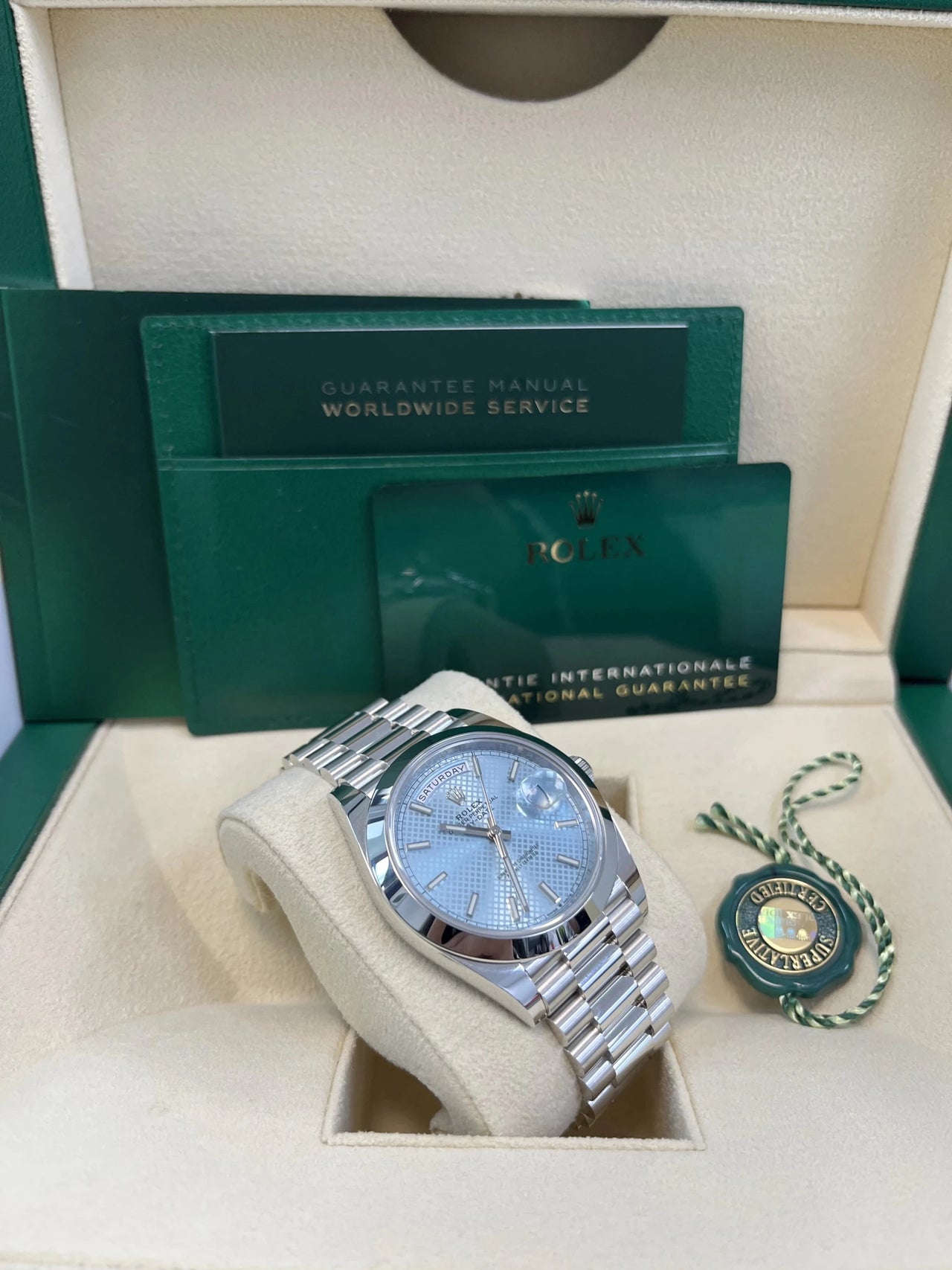 Day-Date 40 Ice Blue Platinum President