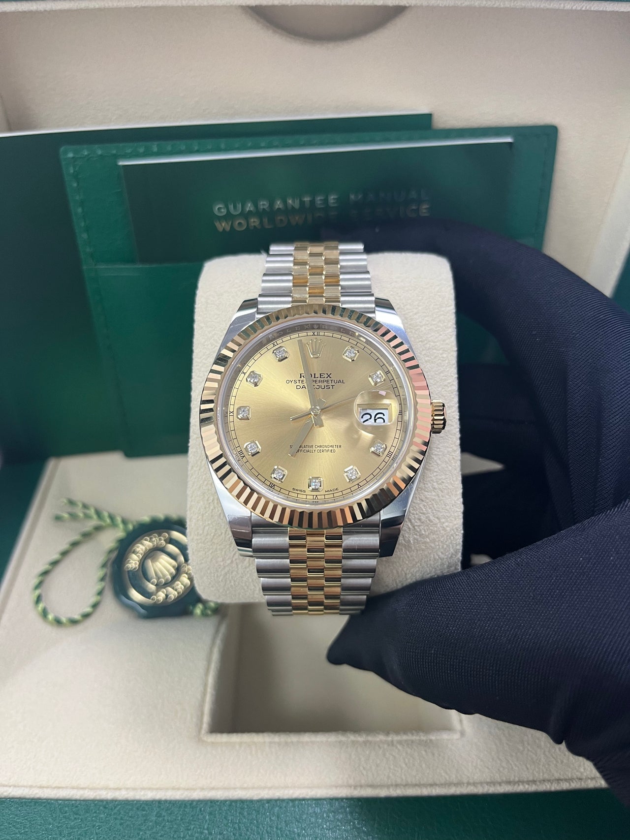 Datejust 41 Champagne Diamond Dial Yellow Gold Jubilee