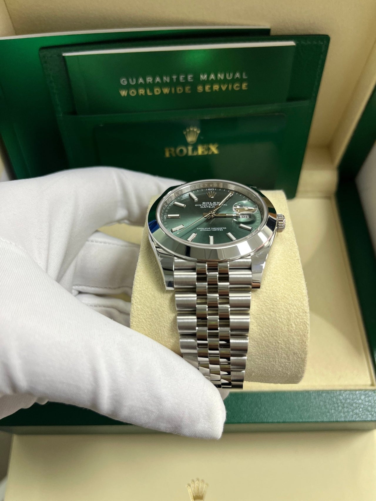 Datejust 41 Mint Green Dial Jubilee