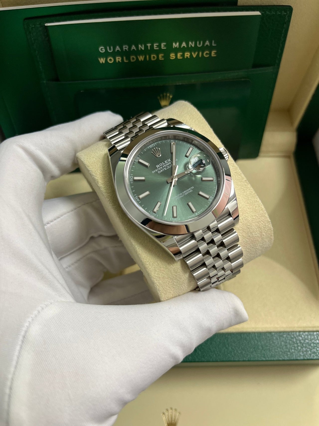Datejust 41 Mint Green Dial Jubilee