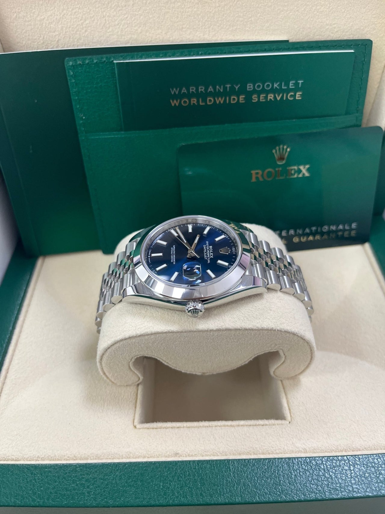 Datejust 41 Blue Dial Jubilee