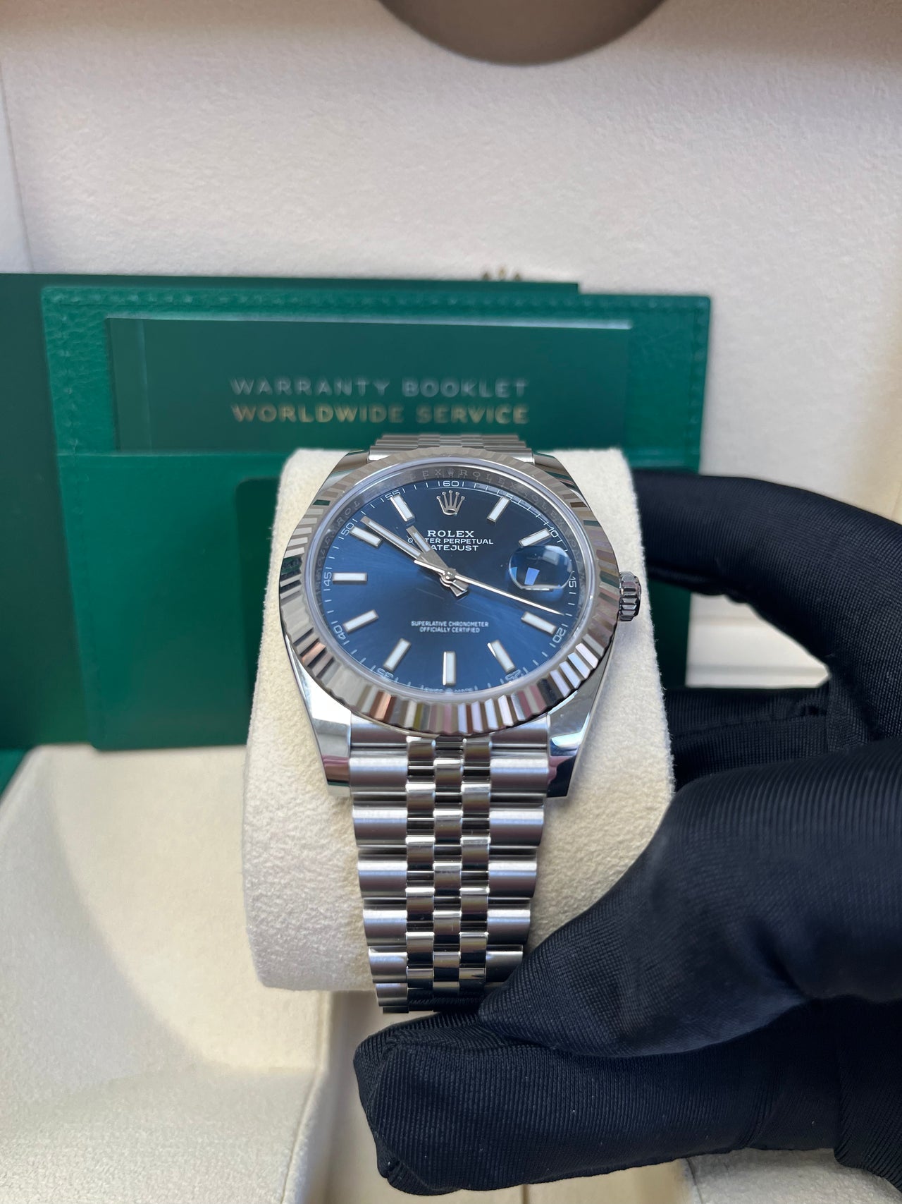 Datejust 41 Blue Dial White Gold Fluted Jubilee