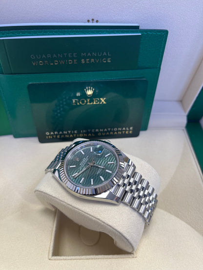 Datejust 41 Mint Green Motif Dial White Gold Fluted Jubilee