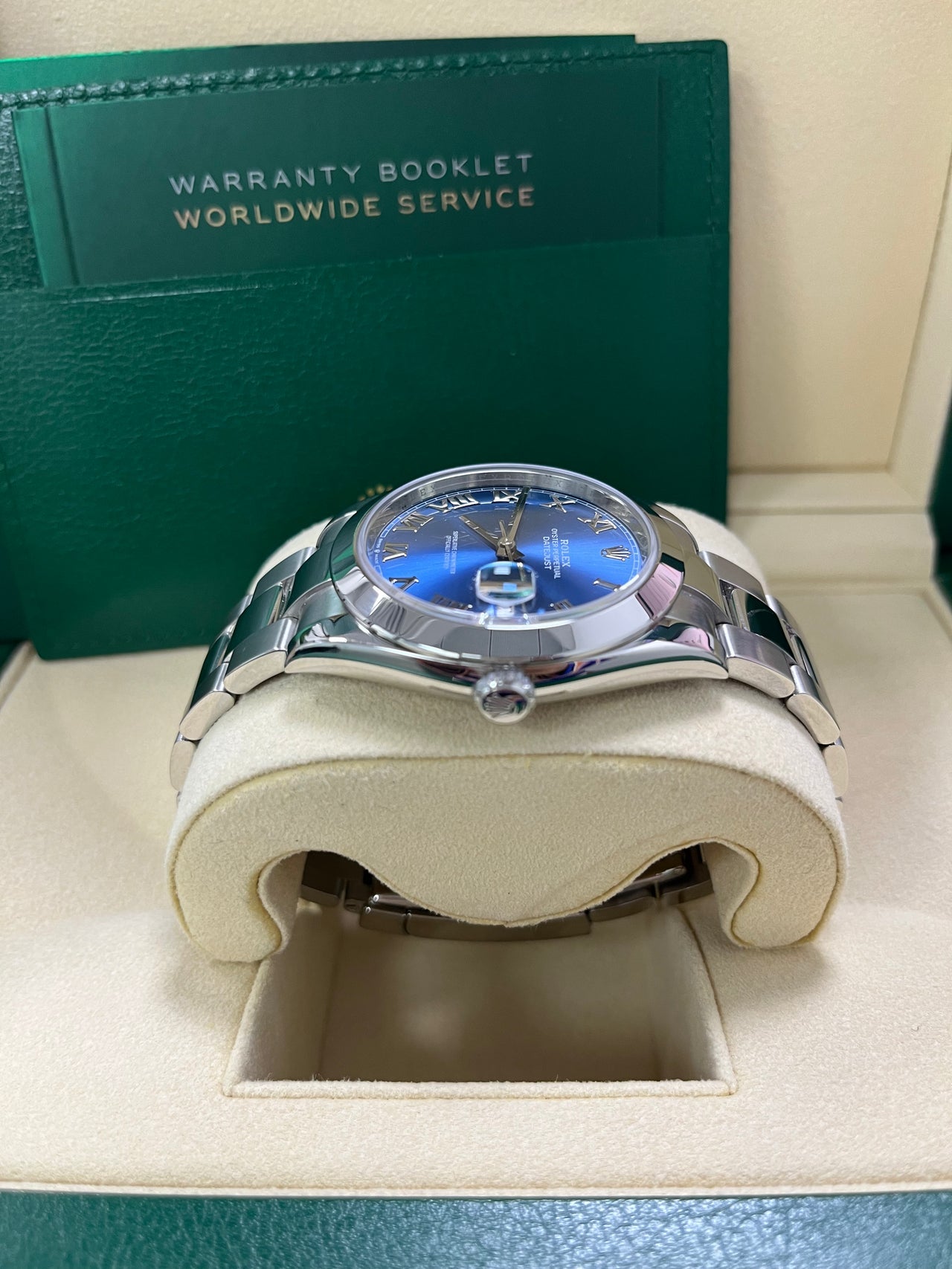 Datejust 41 Blue Roman Dial White Gold Fluted Oyster