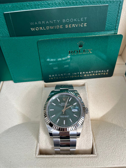 Datejust 41 Mint Green Dial White Gold Fluted Oyster