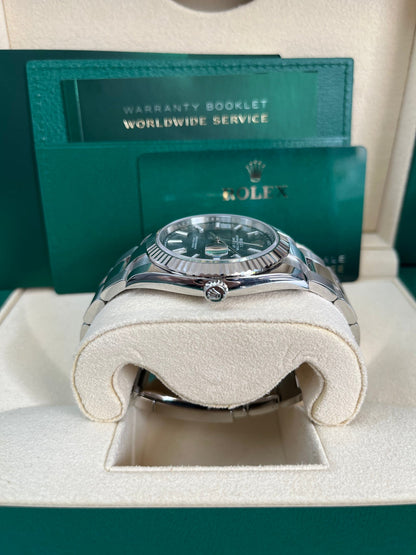 Datejust 41 Mint Green Dial White Gold Fluted Oyster