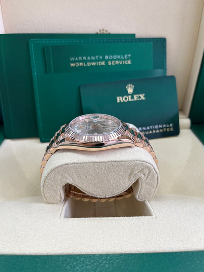 Day-Date 40 Sundust Baguette Diamond Everose President (Copy)