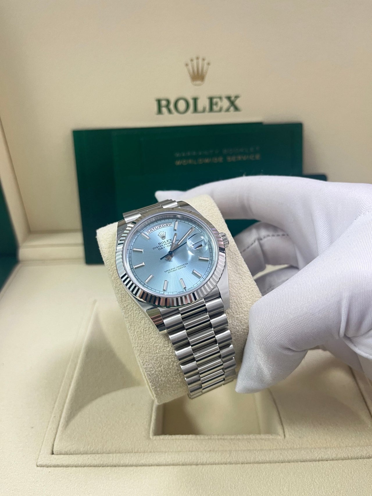 Day-Date 40 Ice Blue Platinum Fluted President