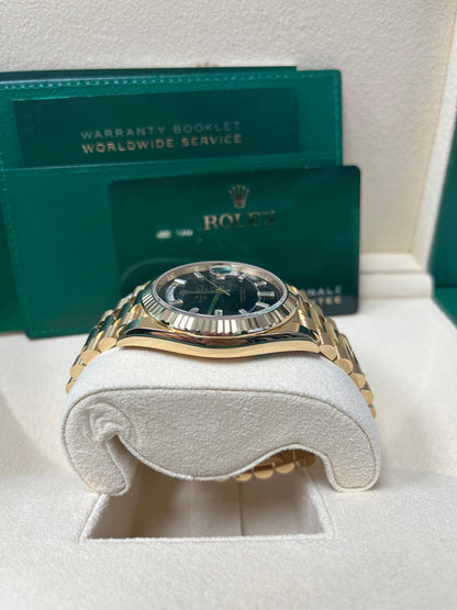 Day-Date 40 Black Baguette Diamond Yellow Gold President