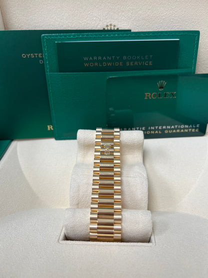 Day-Date 40 Silver Roman Yellow Gold President