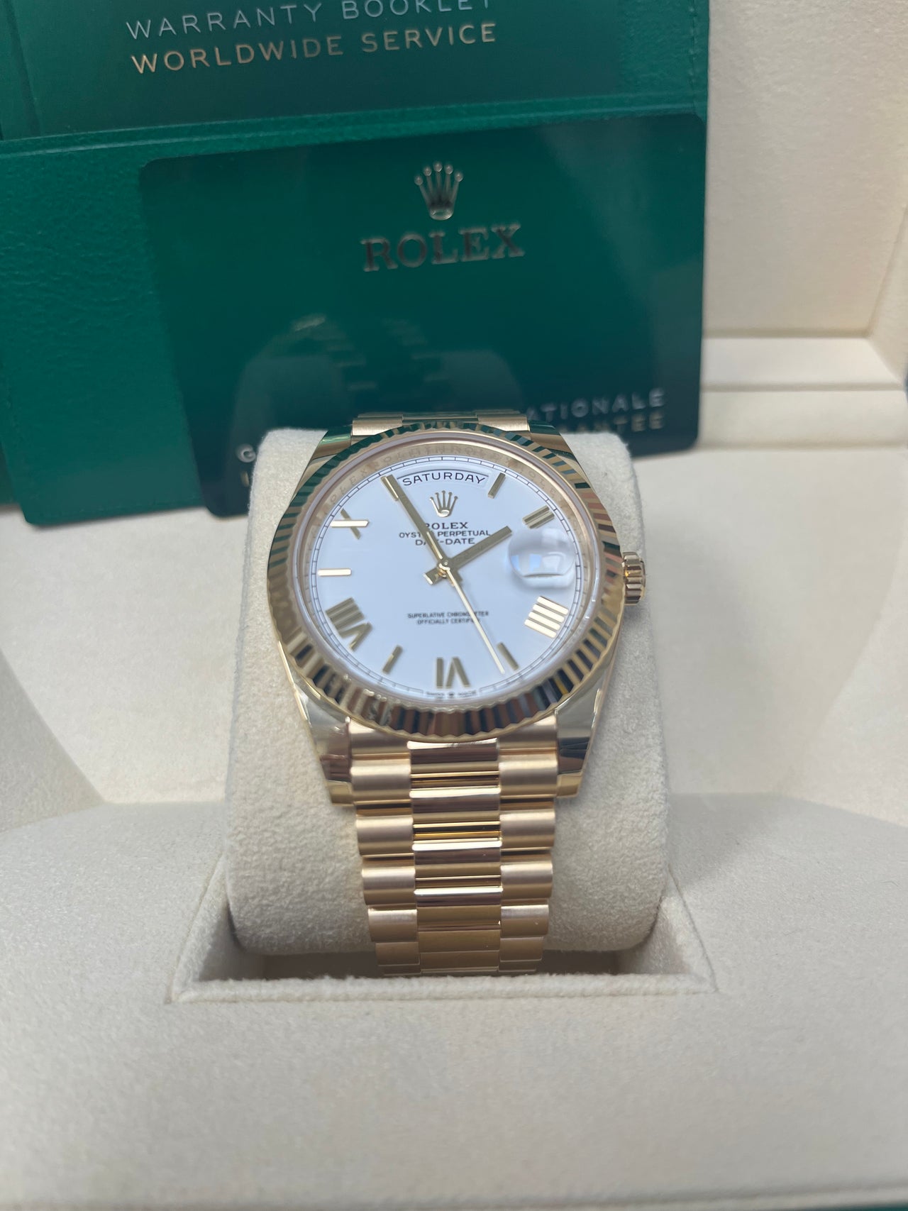 Day-Date 40 White Roman Yellow Gold President