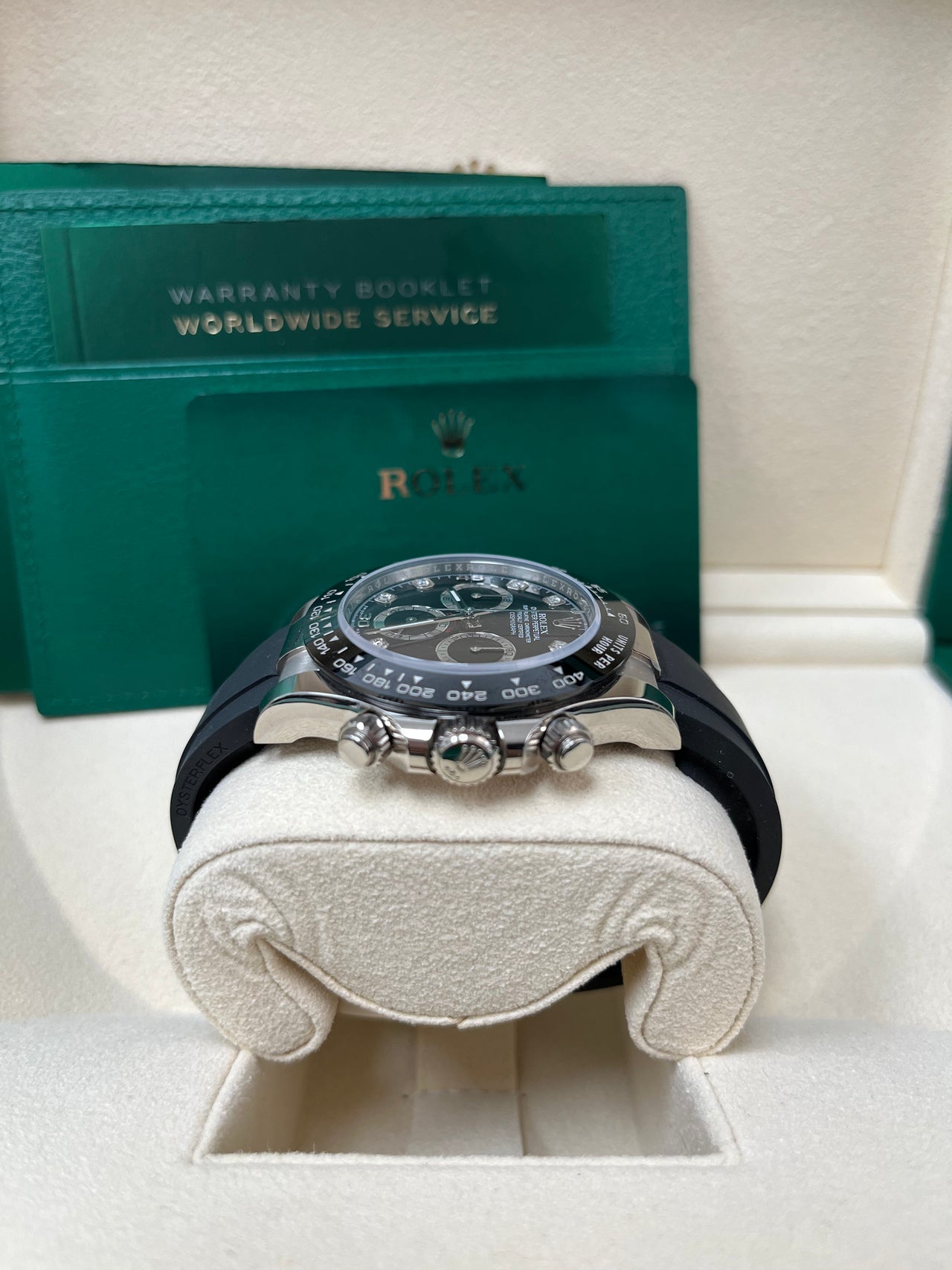 Cosmograph Daytona White Gold Oysterflex Diamond Dial