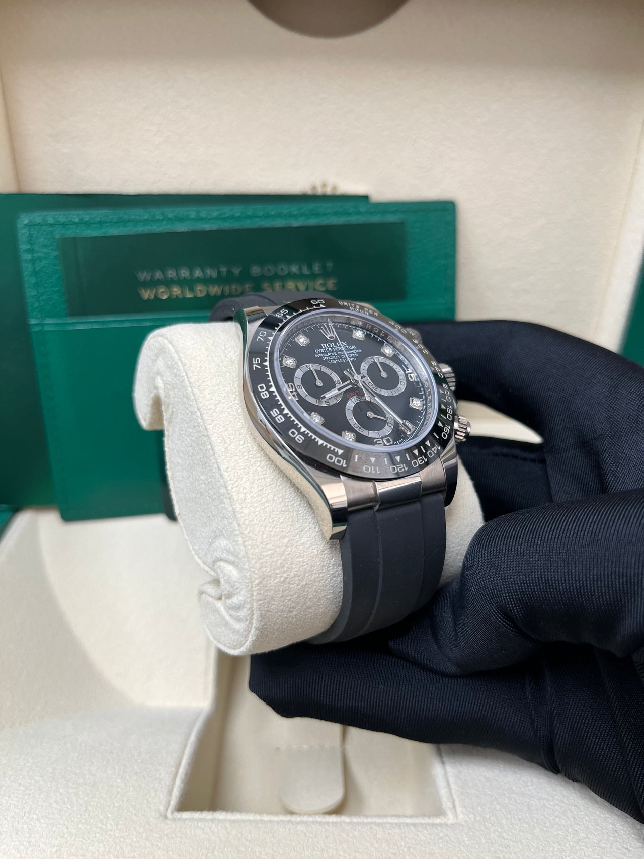 Cosmograph Daytona White Gold Oysterflex Diamond Dial
