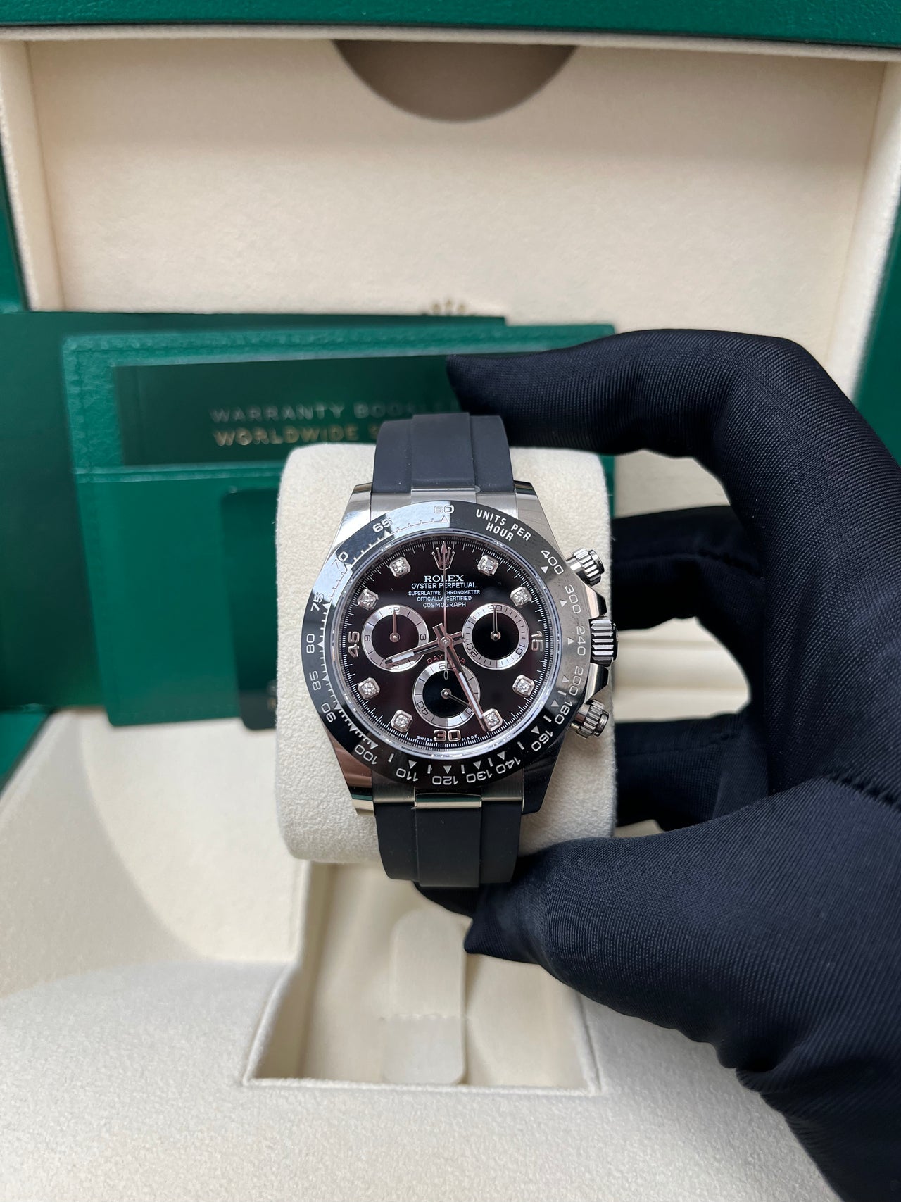 Cosmograph Daytona White Gold Oysterflex Diamond Dial