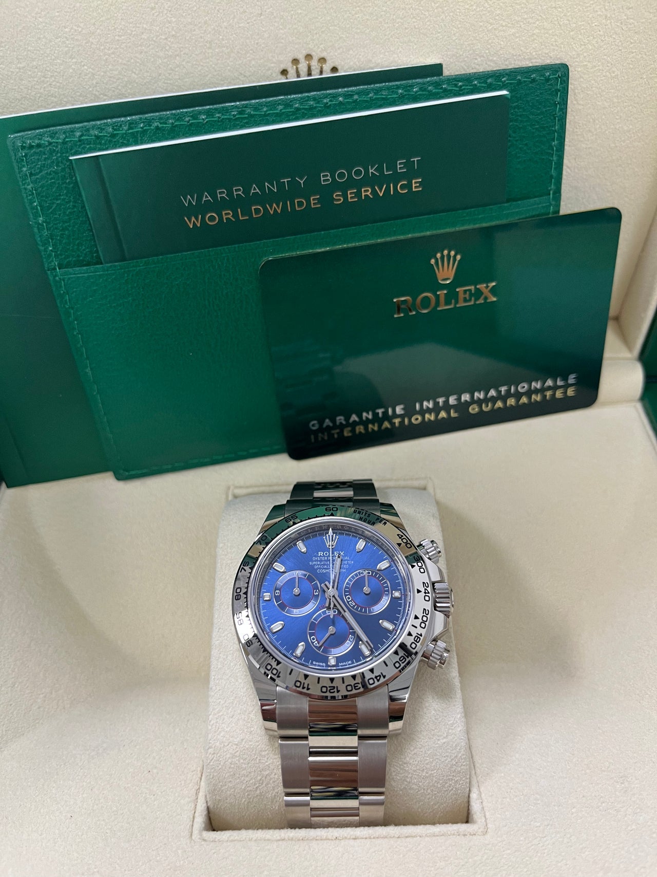 Cosmograph Daytona White Gold Blue Dial