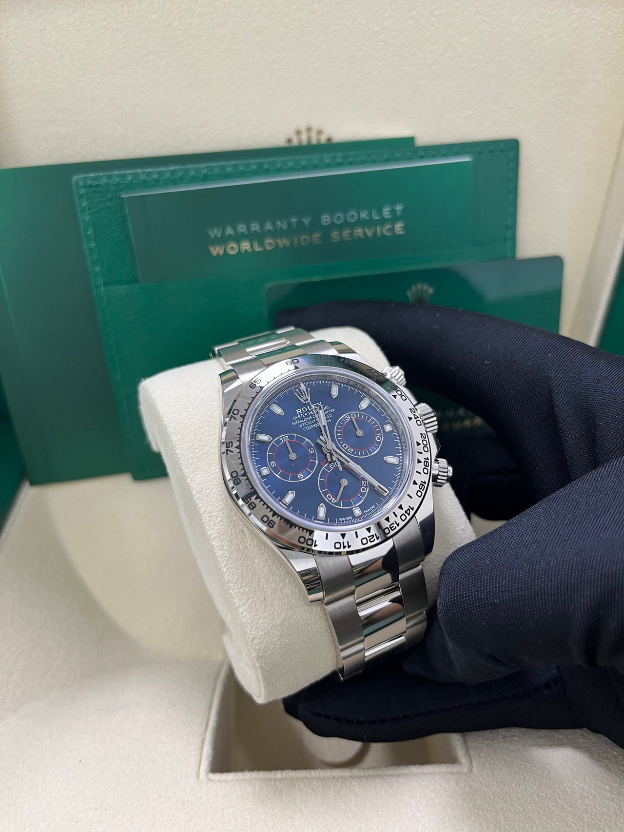 Cosmograph Daytona White Gold Blue Dial