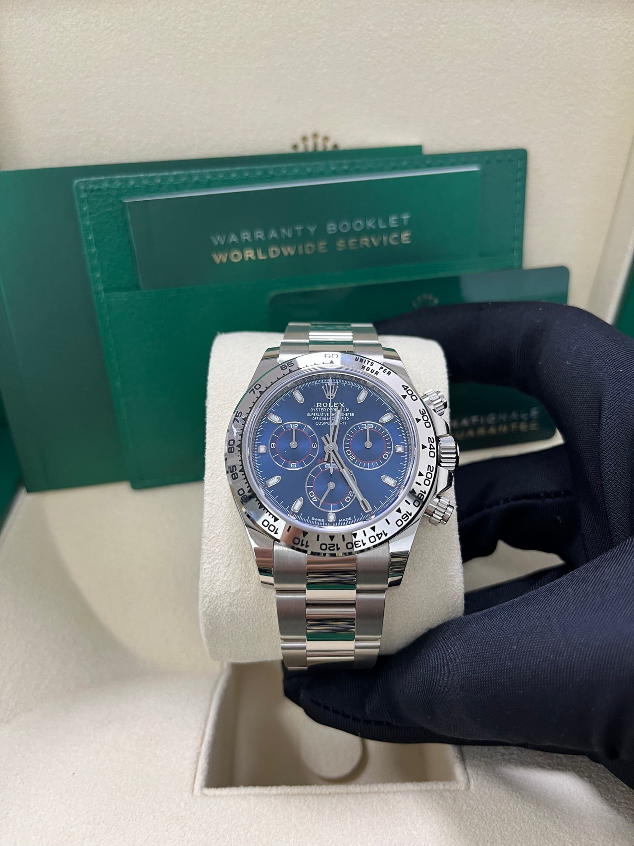 Cosmograph Daytona White Gold Blue Dial