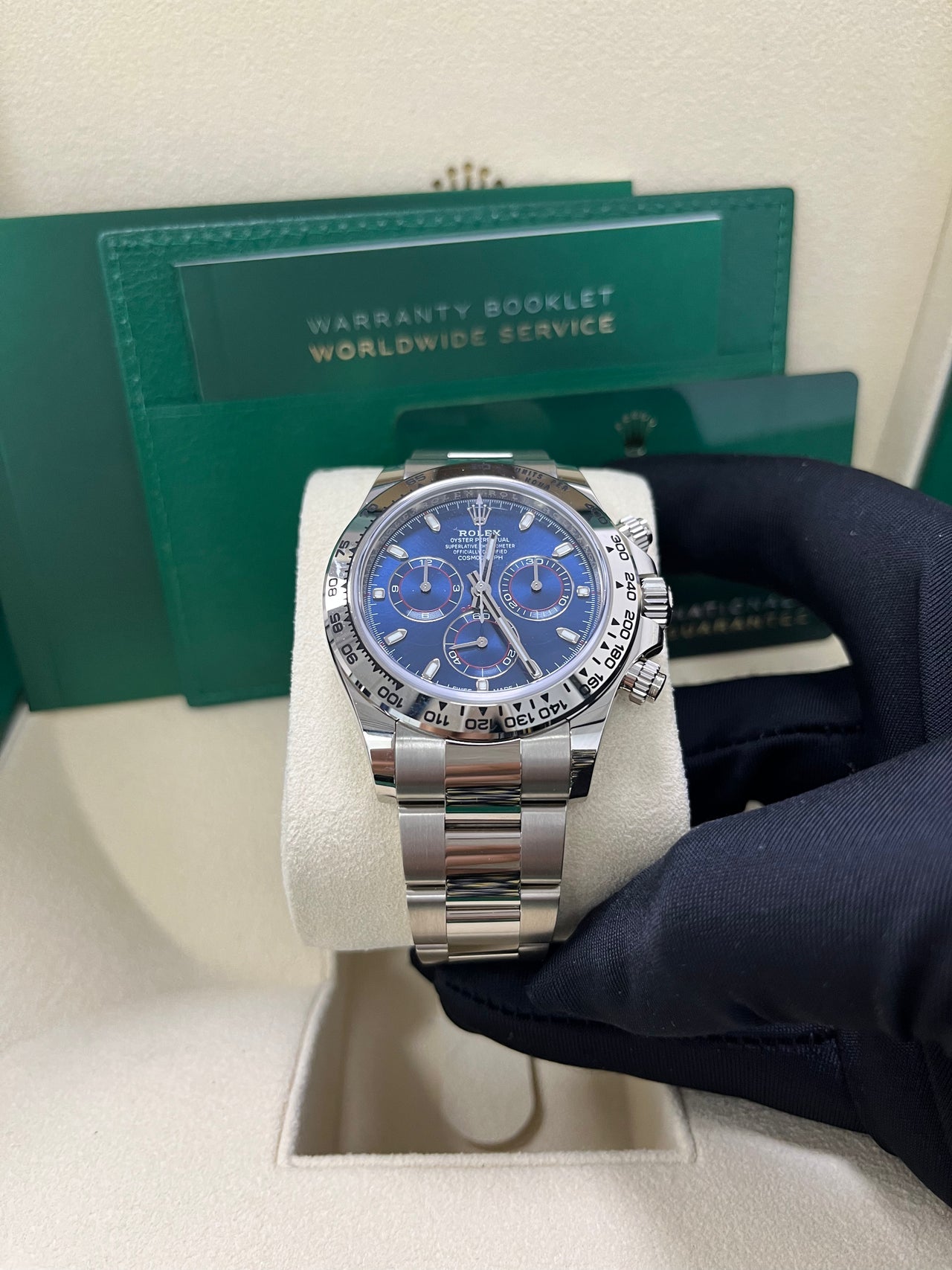 Cosmograph Daytona White Gold Blue Dial