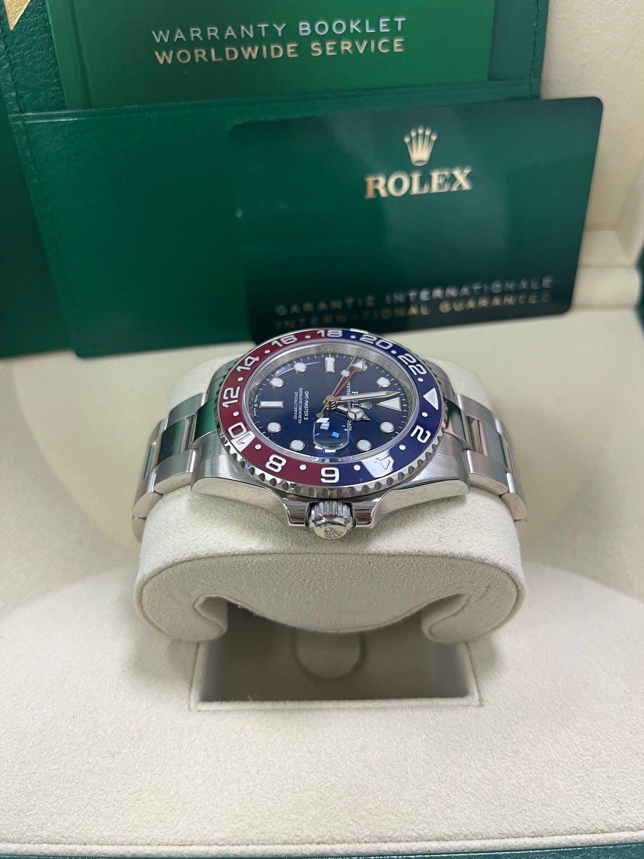 GMT-Master II 'Pepsi' Blue Dial