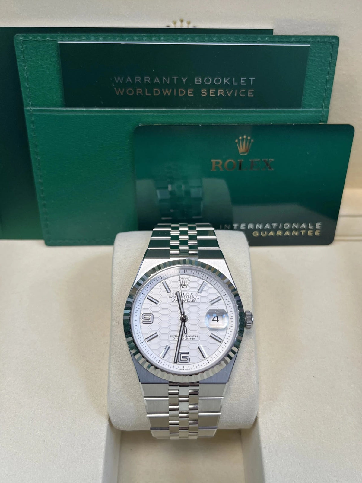 Land-Dweller 40 White Dial