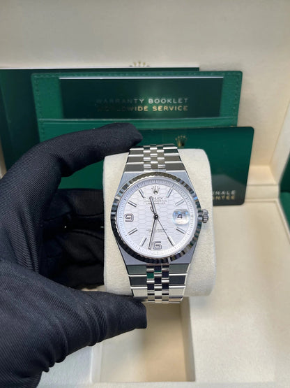 Land-Dweller 40 White Dial