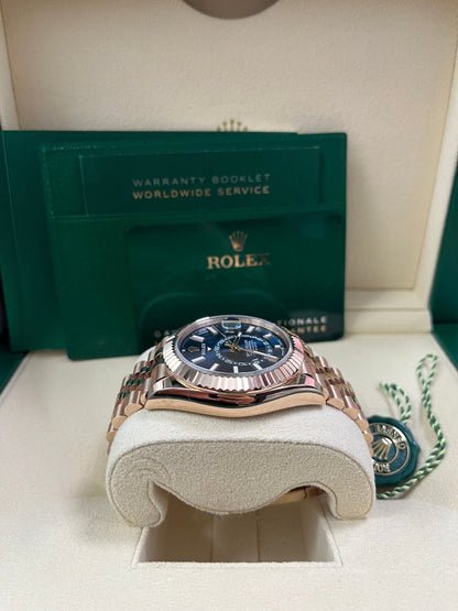 Sky-Dweller Everose Blue Dial Jubilee 336935