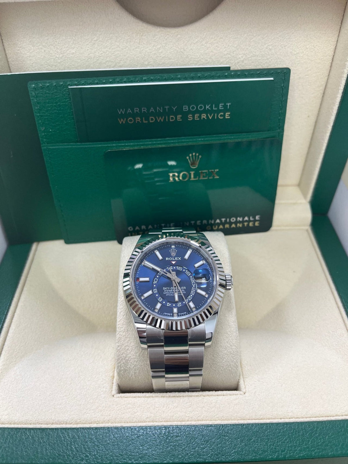 Sky-Dweller White Rolesor Blue Dial 336934