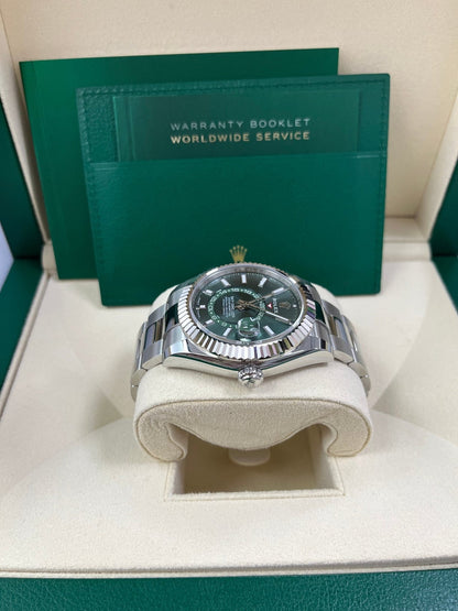 Sky-Dweller White Rolesor Green Dial 336934