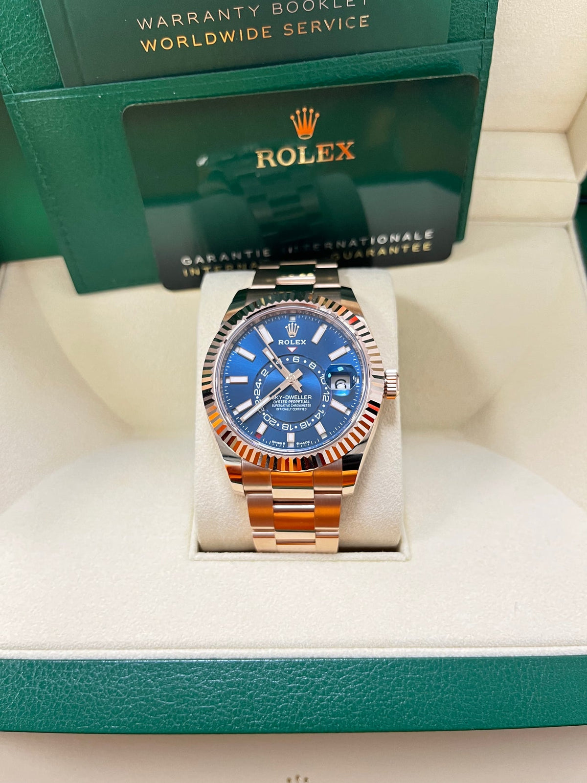 Sky-Dweller Everose Blue Dial Oyster 336935
