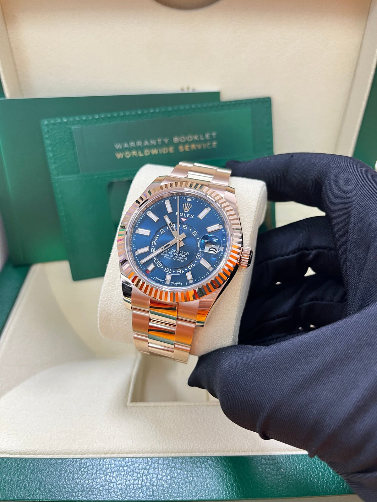 Sky-Dweller Everose Blue Dial Oyster 336935
